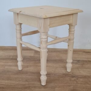 S. Raktáron Hokedli 35x35x45 - új készítésű
