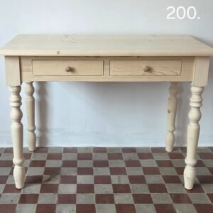 L. Raktáron Íróasztal 109x60x79 - új készítésű
